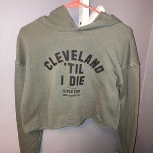 ⭐️ CLEVELAND TILL I DIE ⭐️ cropped hoodie 💚
